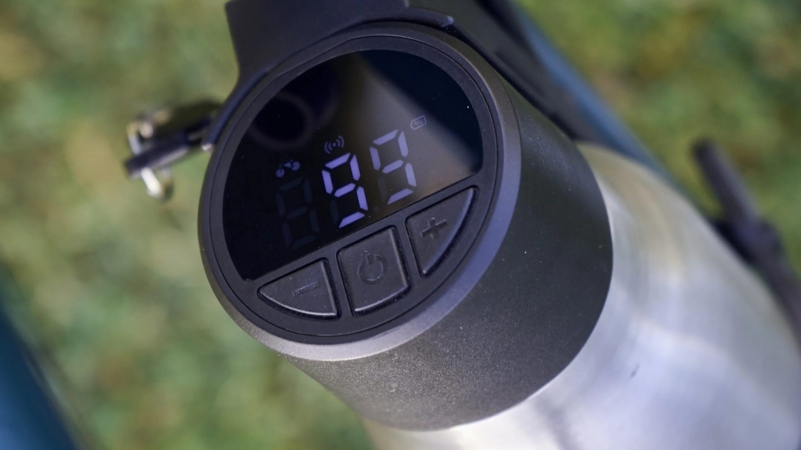 ecran gourde velo electrique